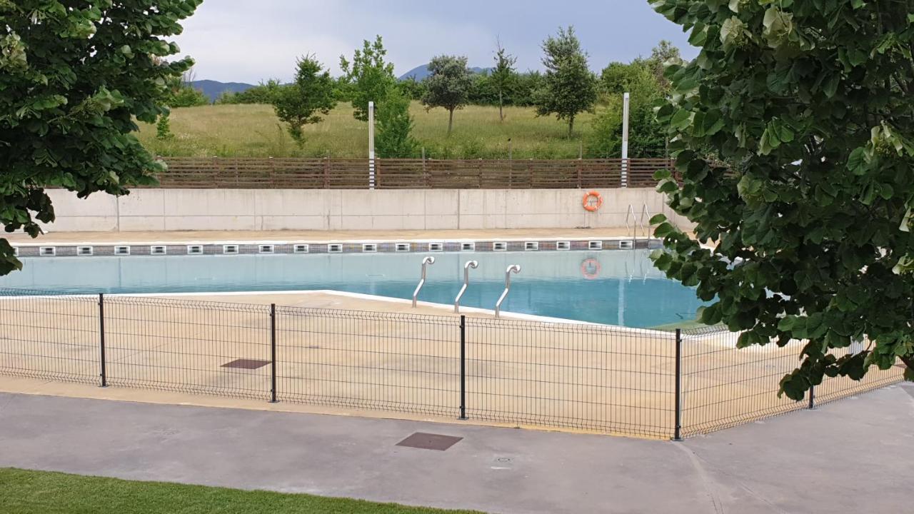 Acogedor Apartamento En Las Margas Sabiñánigo エクステリア 写真